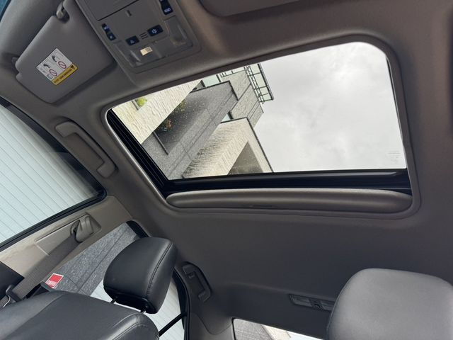 TOYOTA豐田 CAMRY  第18張相片