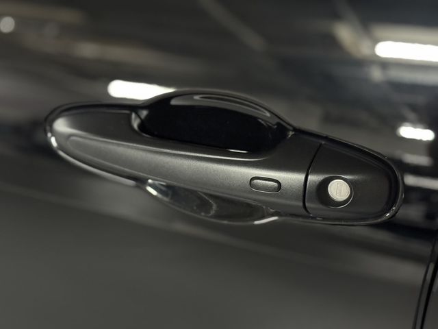 TOYOTA豐田 HILUX  第3張相片