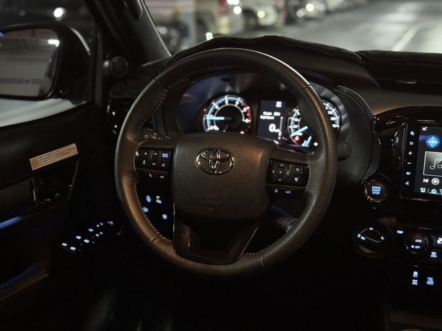 TOYOTA豐田 HILUX  第17張相片