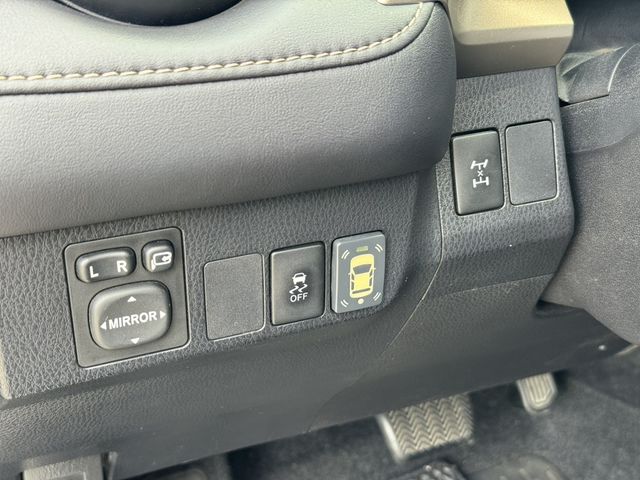 TOYOTA豐田 RAV4  第9張相片