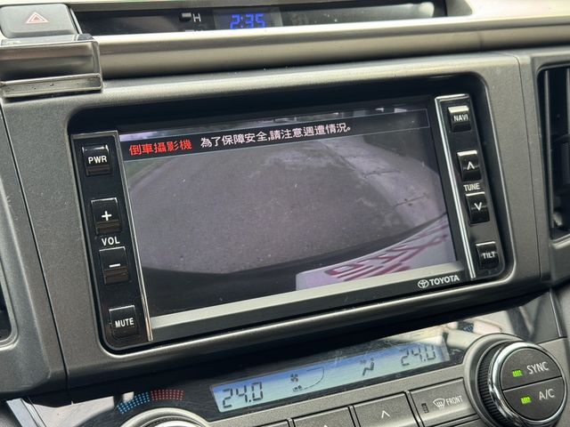 TOYOTA豐田 RAV4  第14張相片