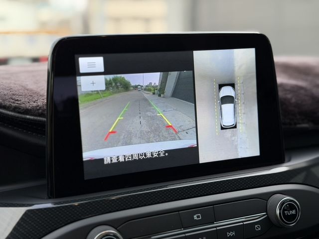FORD福特 KUGA  第12張相片