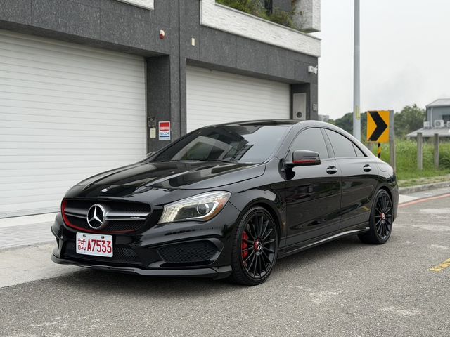 M-BENZ賓士 CLA45 AMG  第1張相片