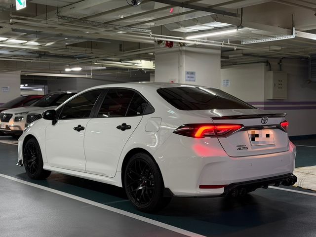 TOYOTA豐田 ALTIS  第2張相片
