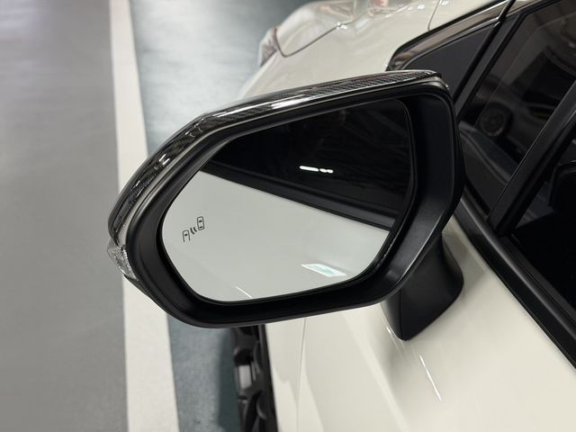 TOYOTA豐田 ALTIS  第6張相片
