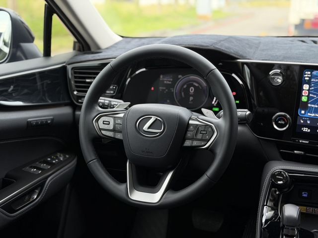 LEXUS凌志 NX350H  第19張相片
