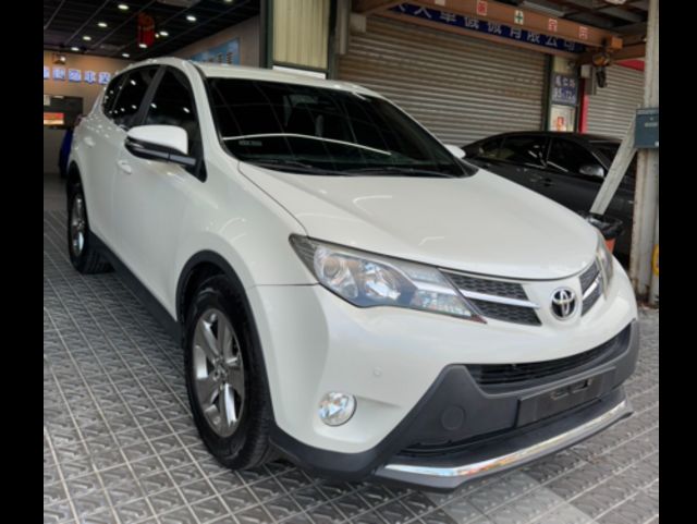 TOYOTA豐田 RAV4  第6張相片