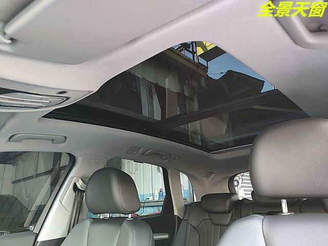 AUDI奧迪 Q5  第8張相片