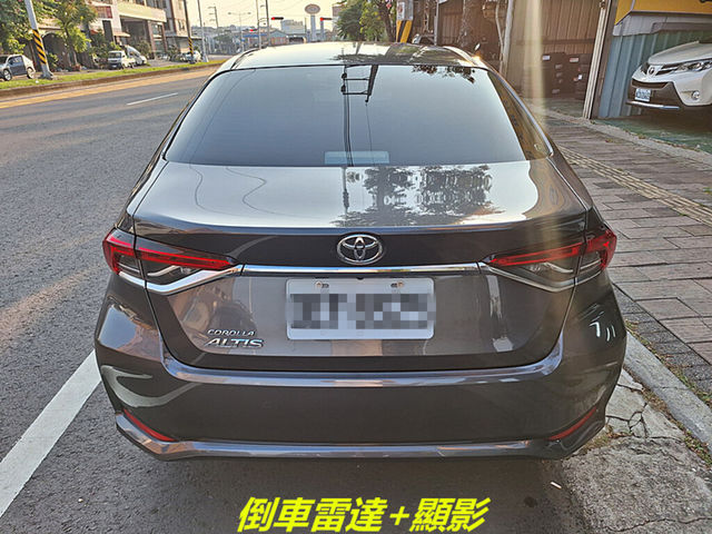 TOYOTA豐田 ALTIS  第4張相片