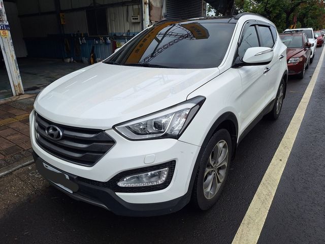 HYUNDAI現代 SANTA FE  第1張相片