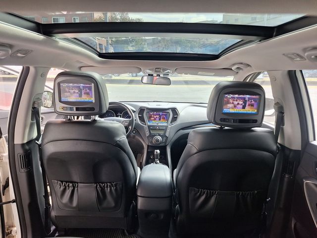 HYUNDAI現代 SANTA FE  第7張相片