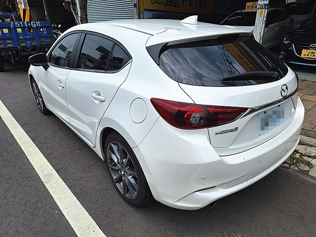 MAZDA馬自達 MAZDA 3  第3張相片