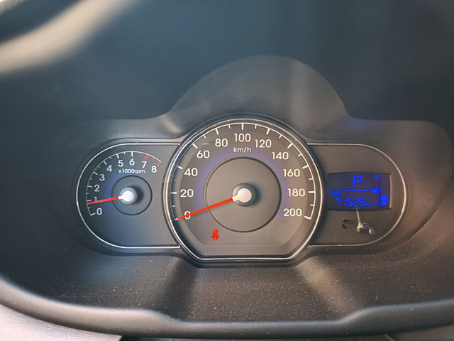 HYUNDAI現代 I10  第5張相片