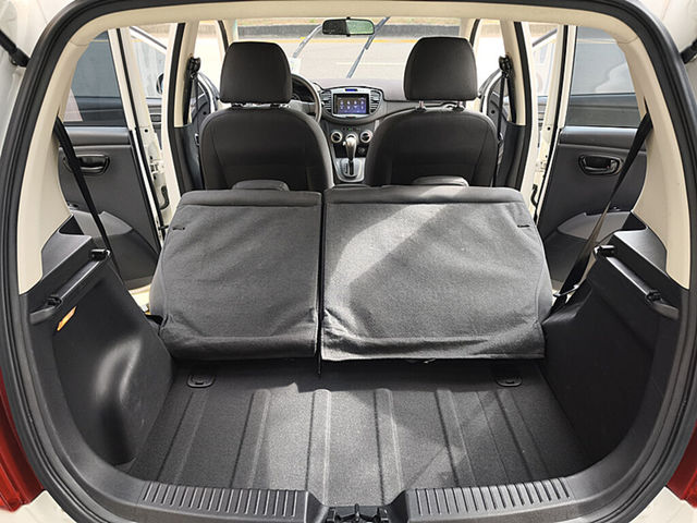 HYUNDAI現代 I10  第10張相片