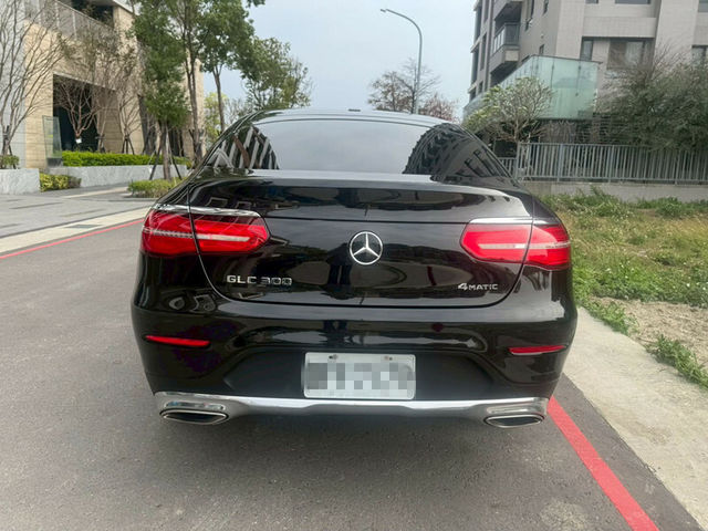 M-BENZ賓士 GLC300  第4張相片