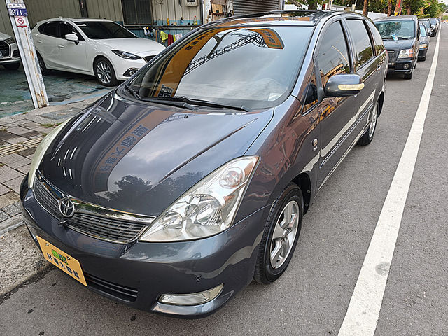 TOYOTA豐田 WISH  第2張相片