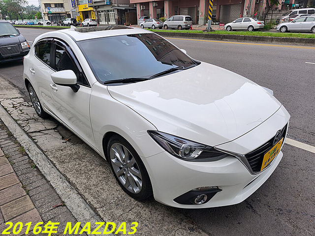 MAZDA馬自達 MAZDA 3  第2張相片