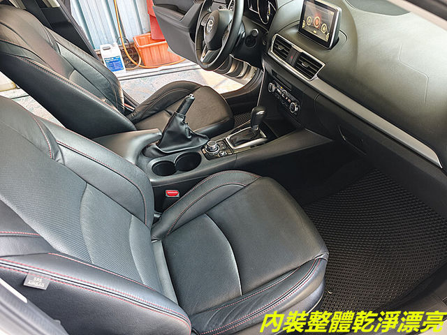 MAZDA馬自達 MAZDA 3  第7張相片