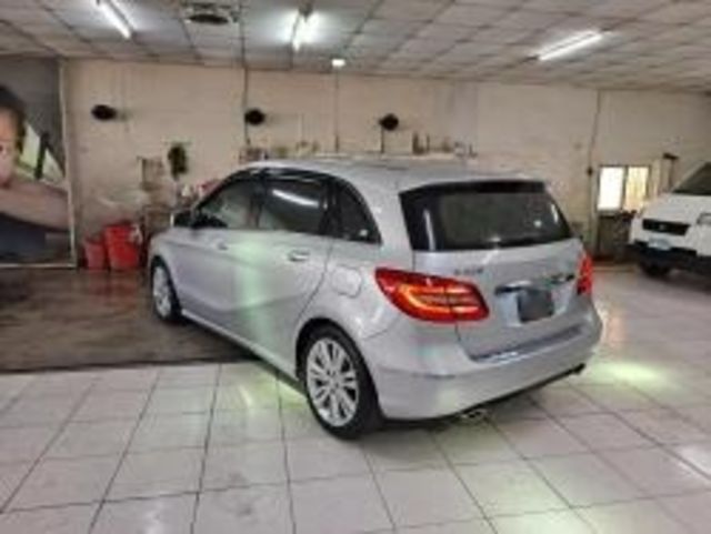 M-BENZ賓士 B200  第2張相片