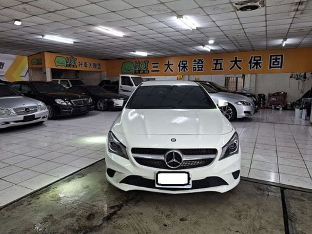 M-BENZ賓士 CLA200  第3張相片