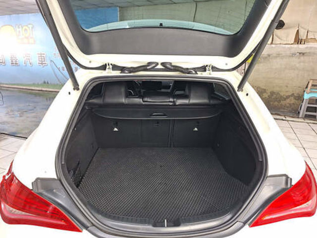 M-BENZ賓士 CLA200  第18張相片