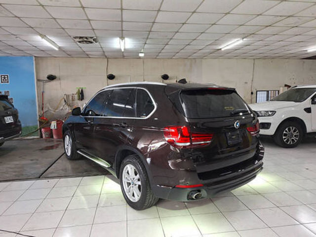BMW寶馬 X5  第2張相片
