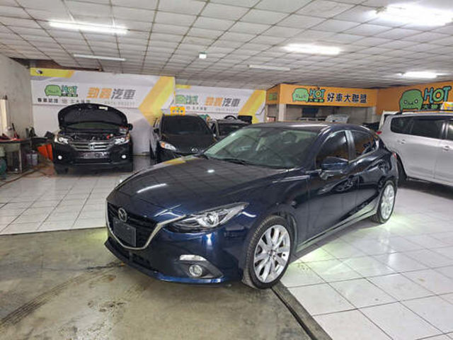 MAZDA馬自達 MAZDA 3  第1張相片