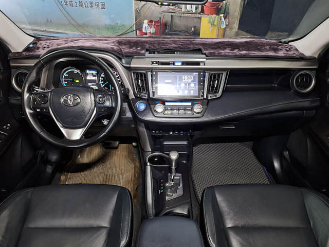 TOYOTA豐田 RAV4  第9張相片
