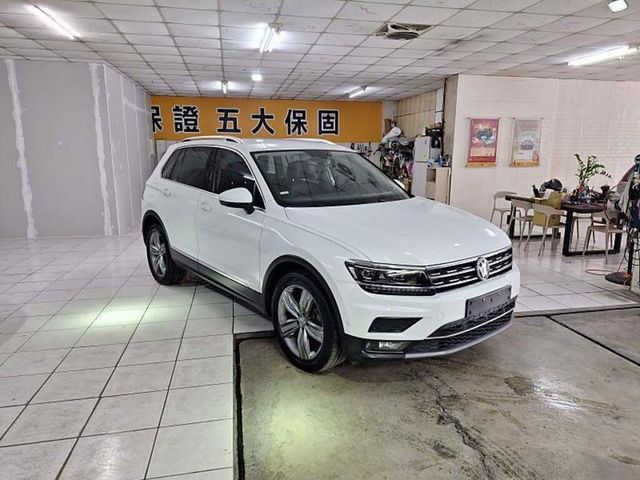VOLKSWAGEN福斯 TIGUAN  第1張相片