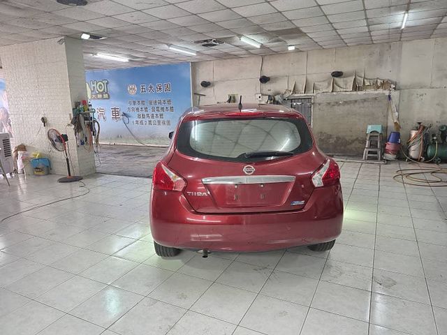 NISSAN日產 TIIDA  第9張相片