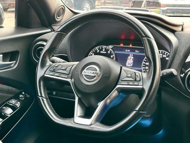 BOSE音響~雙色麂皮賽車椅~原鈑件~1.0省油省稅金  第5張相片