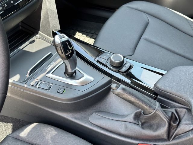 318i 認證車1.5T省稅金~總代理~0頭款~可全貸可超貸~總代理  第8張相片