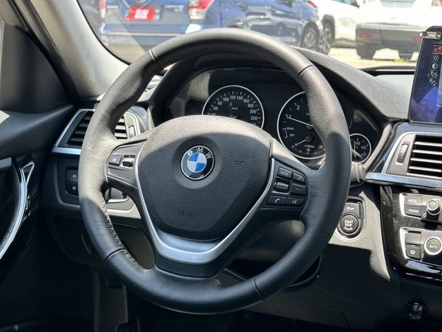 318i 認證車1.5T省稅金~總代理~0頭款~可全貸可超貸~總代理  第10張相片