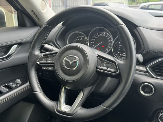 嚴選車商~認證車~改款2.0汽油~電動尾門  第6張相片