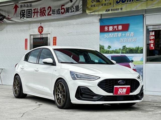 認證原鈑件~ST-Line Vignale 抬頭顯示~LED尾燈~駕駛座8向電動座椅  第1張相片