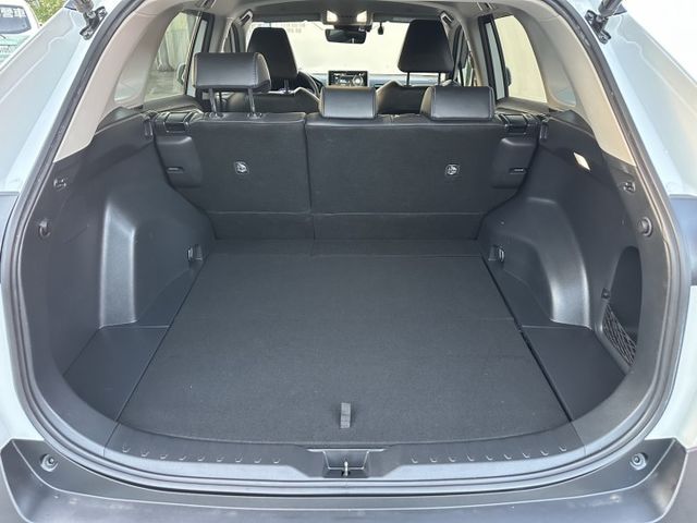 定速 跟車 360環景 電尾門 電動座椅 記憶座椅  第10張相片