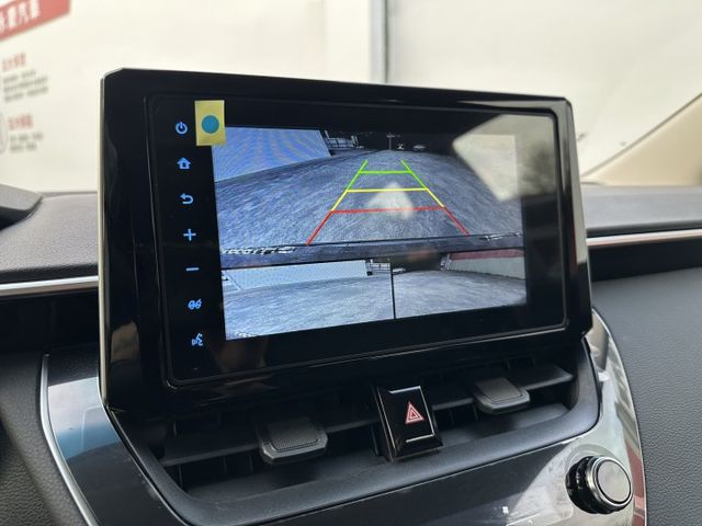 油電車 省油 好照顧 定速 跟車 盲點 車道偏移 警示 應有盡有  第7張相片