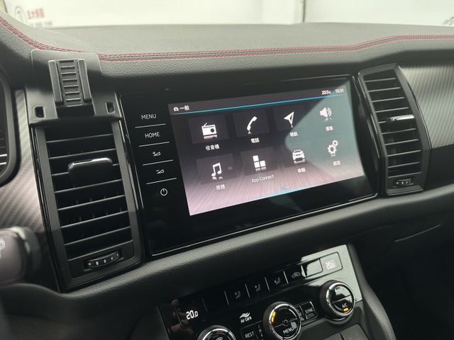 正7人座 頂規RS鈑 新車192 四驅 定速 跟車 自動停車 360環景 配備齊全  第6張相片