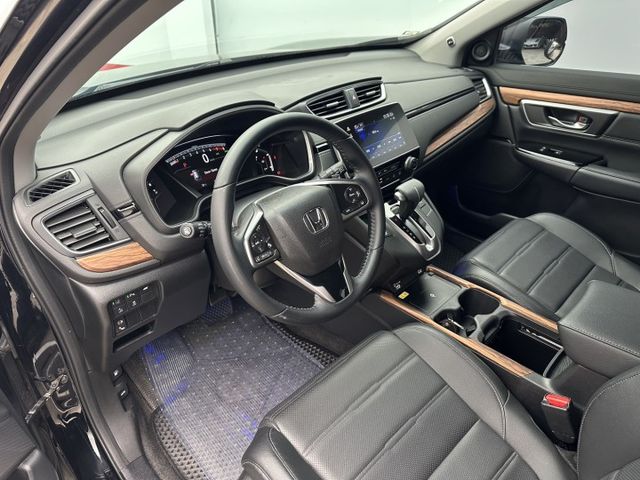 定速 跟車 IKEY 電動尾門 電動座椅 倒車顯影  第3張相片