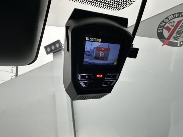 旅行式 LED版 定速 ACC跟車 車道偏移 精裝配備  第5張相片