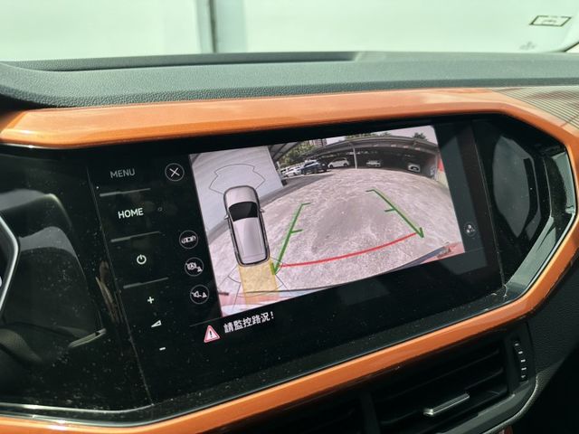 1.0 渦輪 定速 跟車 倒車顯影 胎壓監控  第7張相片