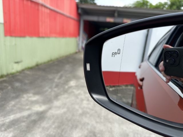 1.0 渦輪 定速 跟車 倒車顯影 胎壓監控  第8張相片