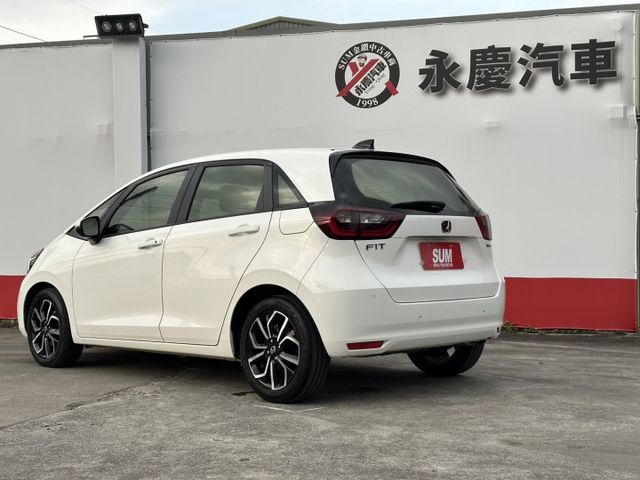 油電車 定速 跟車 免KEY 倒車顯影  第2張相片
