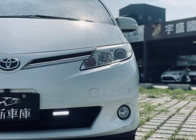 TOYOTA豐田 PREVIA  第3張相片