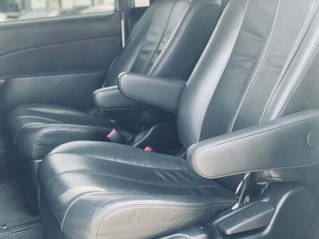 TOYOTA豐田 PREVIA  第12張相片
