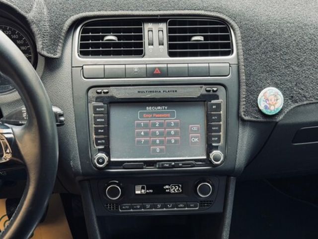 VOLKSWAGEN福斯 POLO  第9張相片