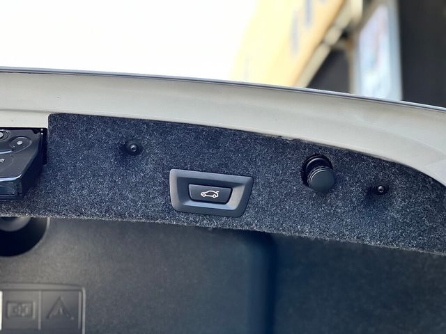 BMW寶馬 520I  第11張相片