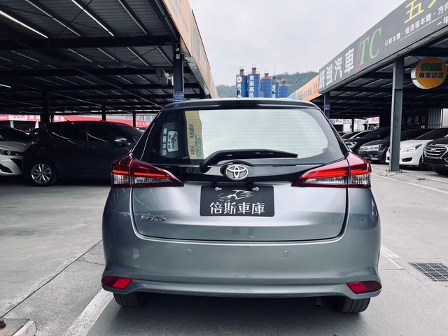 TOYOTA豐田 YARIS  第2張相片