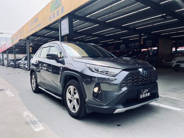 TOYOTA豐田 RAV4  第1張相片