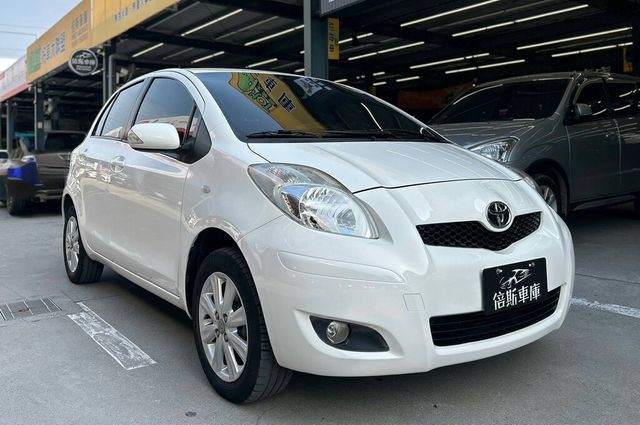 TOYOTA豐田 YARIS  第1張相片